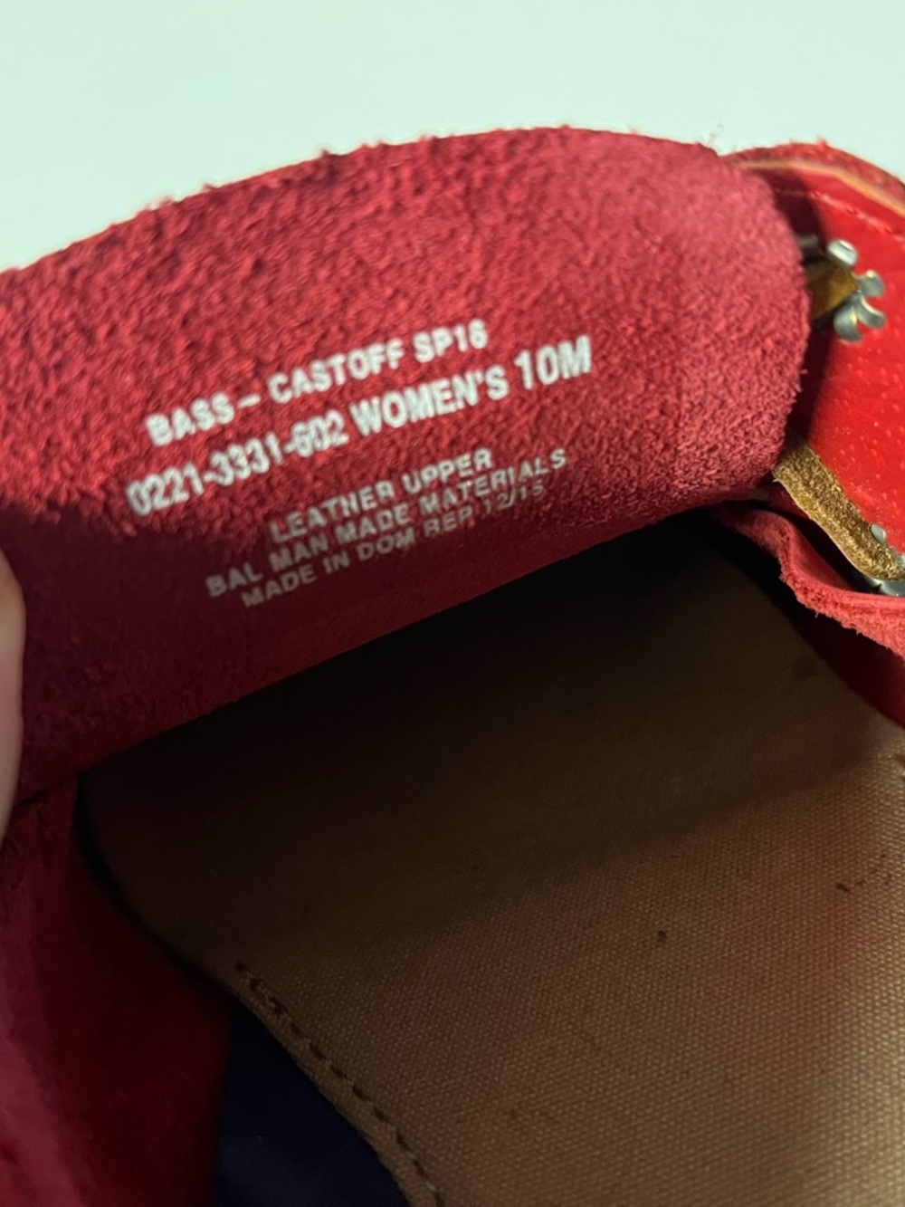 Bass Red Women’s Boat Shoes with Tan Laces - Picture 4 of 5